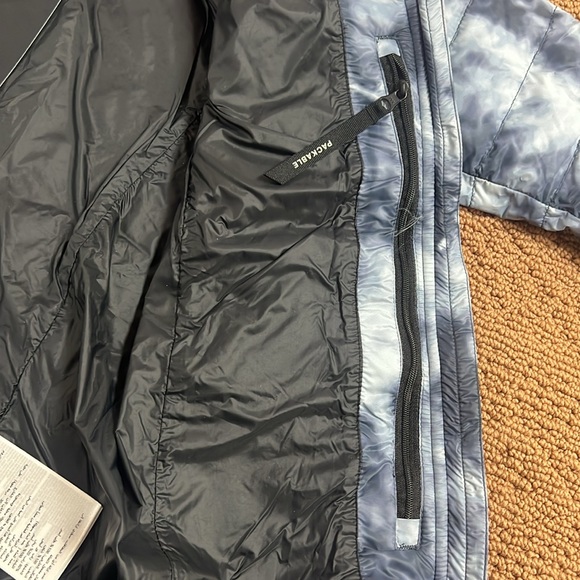 NWT CANADA GOOSE RICHMOND DOWN HOODED PUFFER JACKET IN HAZE PRINT - Picture 12 of 15